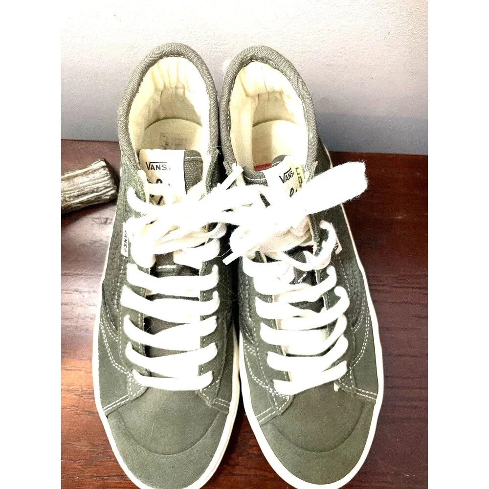 Vans The Lizzie Mens 6.5 Womens Size 8 Skateboard Shoes Quilted Grape Leaf Suede